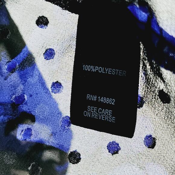 Torrid Chiffon Clip Dot Ruffle Front Top Floral Blue Plus Size 2 Romantic Gothic - Picture 6 of 6